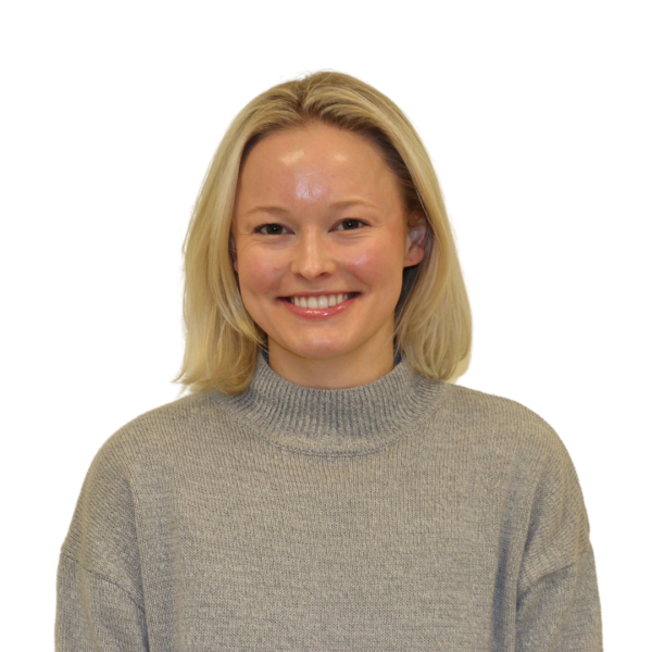 Maggie Helton Headshot